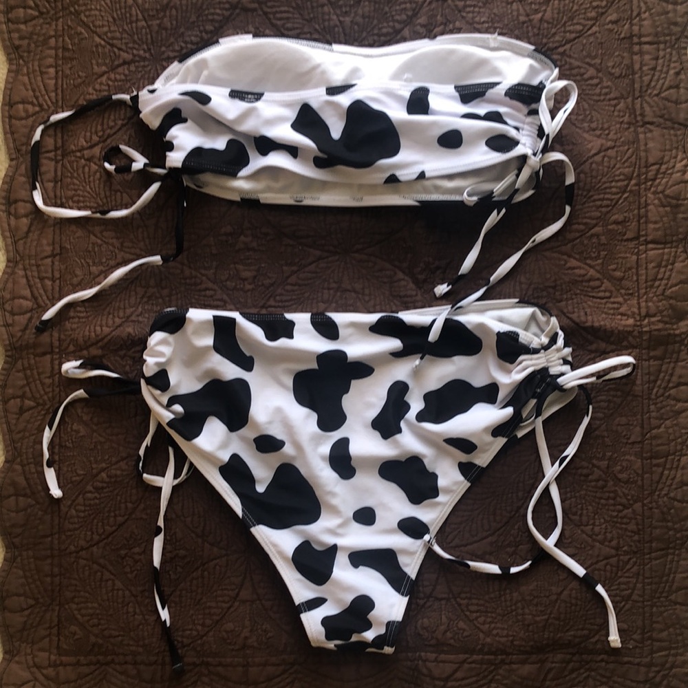 👙 Gently worn Shein swimsuit. Size 0X. - Picture 2 of 3